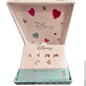 💖HOST PICK💖- NWT- Disney 3-Piece Stud Earring Set in Gift Box
